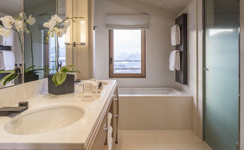 Four Seasons Hotel Megève Extérieur photo
